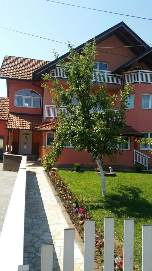 Apartments Alibasic Dubrave Gornje Bagian luar foto